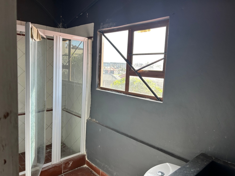 25 Bedroom Property for Sale in Quigney Eastern Cape